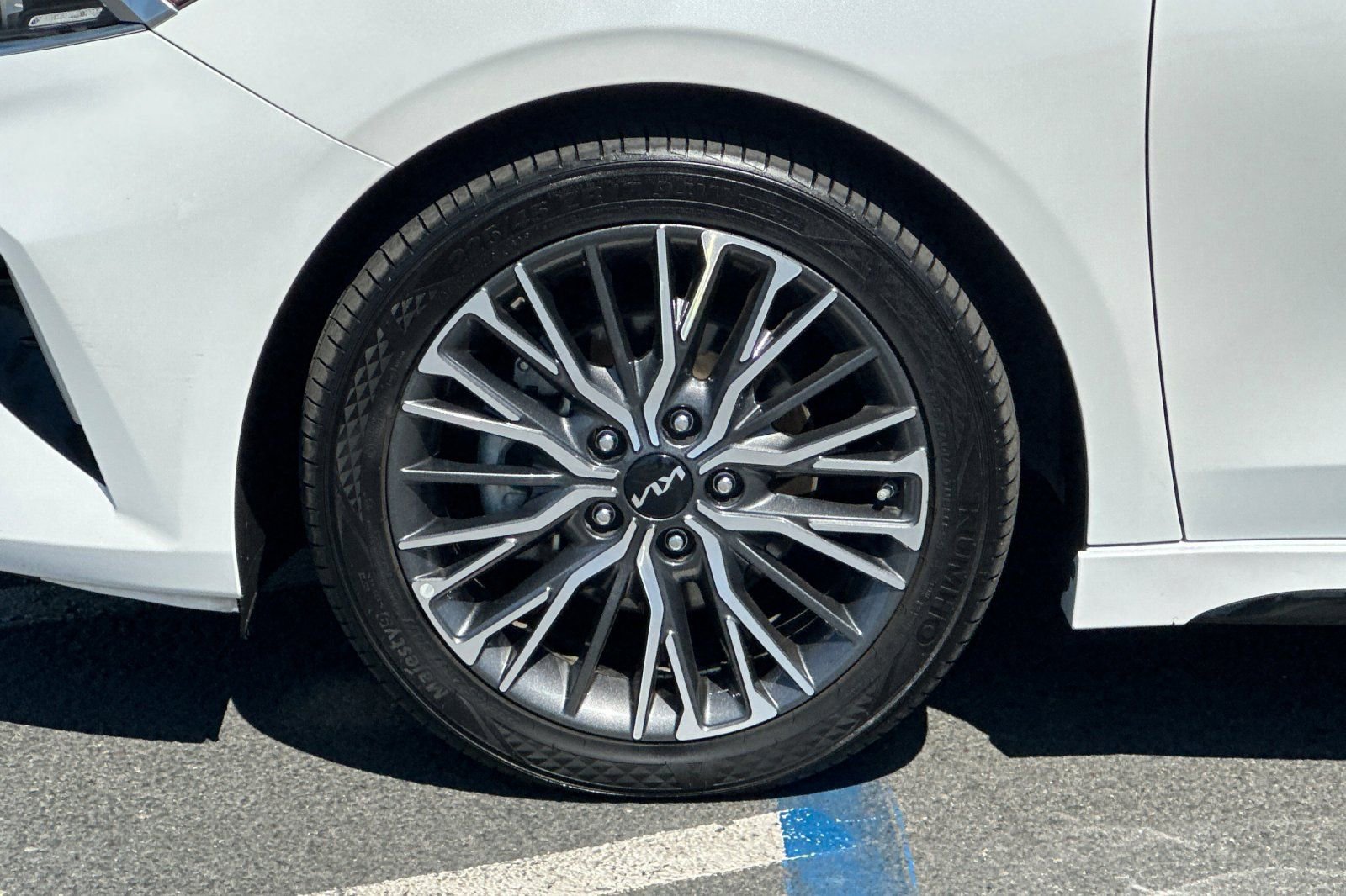 Used 2023 Kia Forte GT-Line w/ GT-Line Premium Package image 26