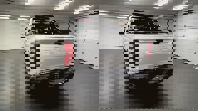 New 2025 Chevrolet Colorado Z71 w/ Midnight Edition image 7