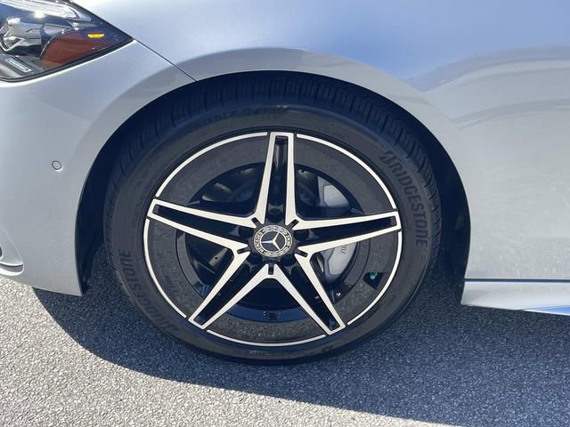 Used 2023 Mercedes-Benz C 300 Sedan image 9