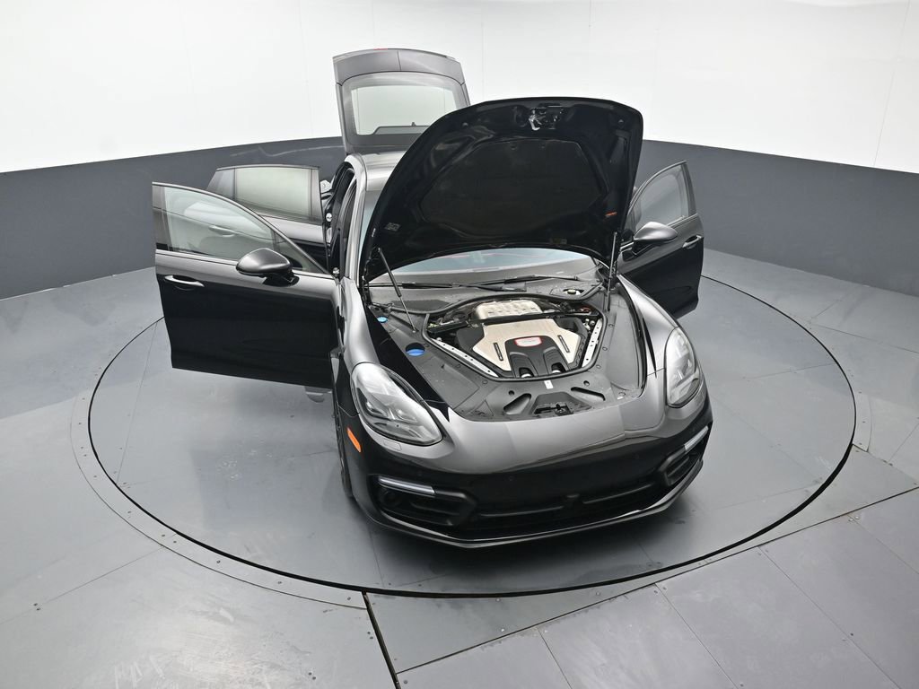 Used 2020 Porsche Panamera GTS image 64