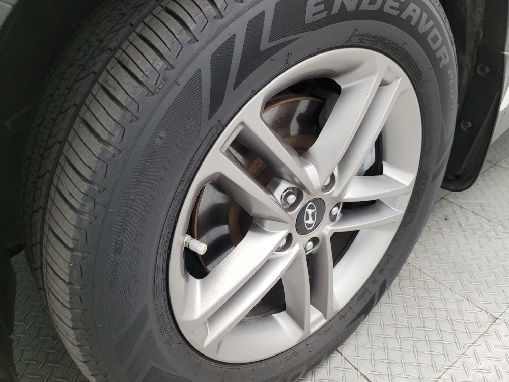 Used 2017 Hyundai Santa Fe Sport image 31