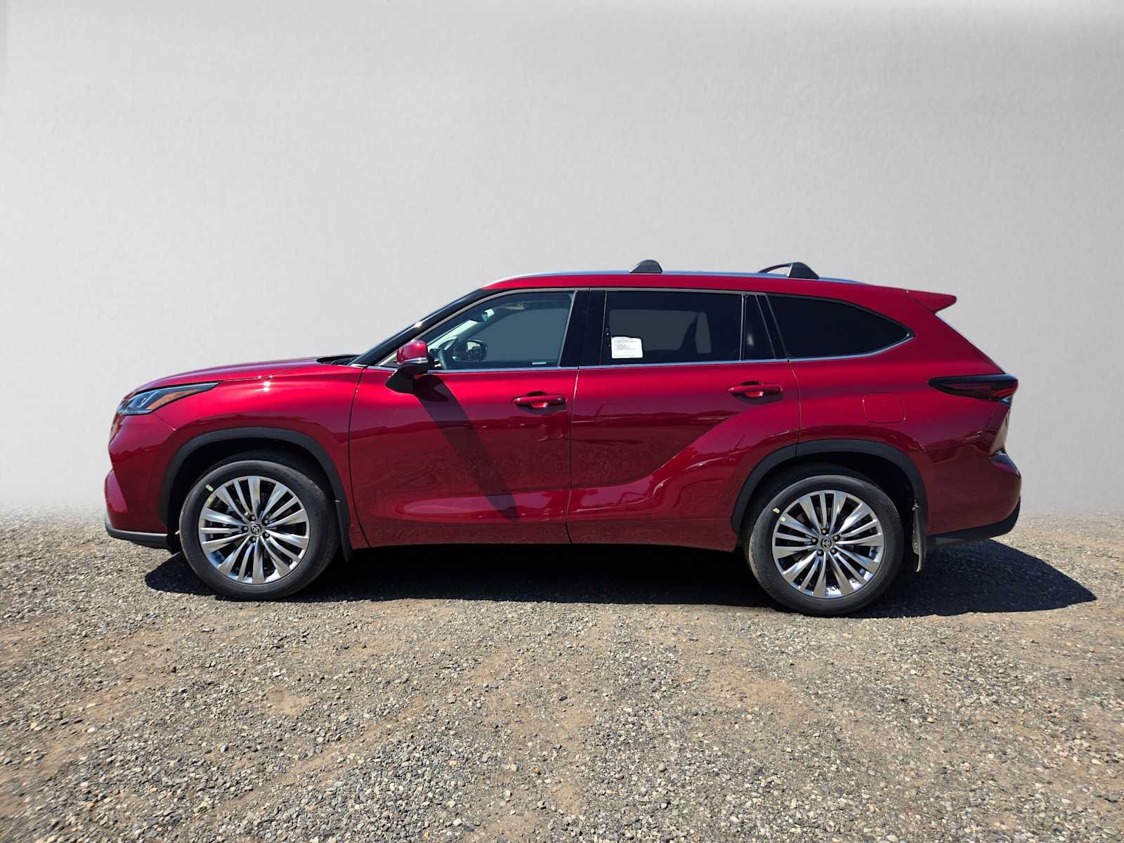 New 2026 Toyota Highlander Platinum AWD/4WD image 8