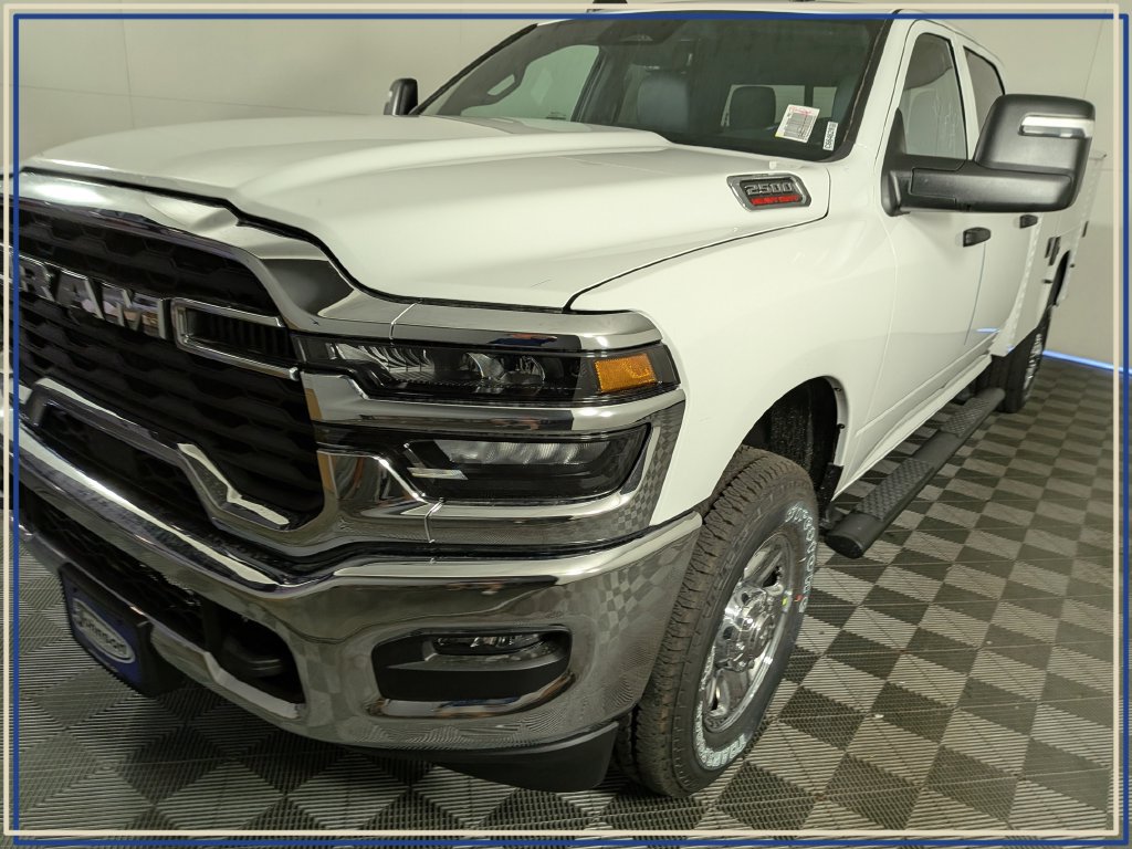 New 2026 RAM 2500 Tradesman AWD/4WD image 9