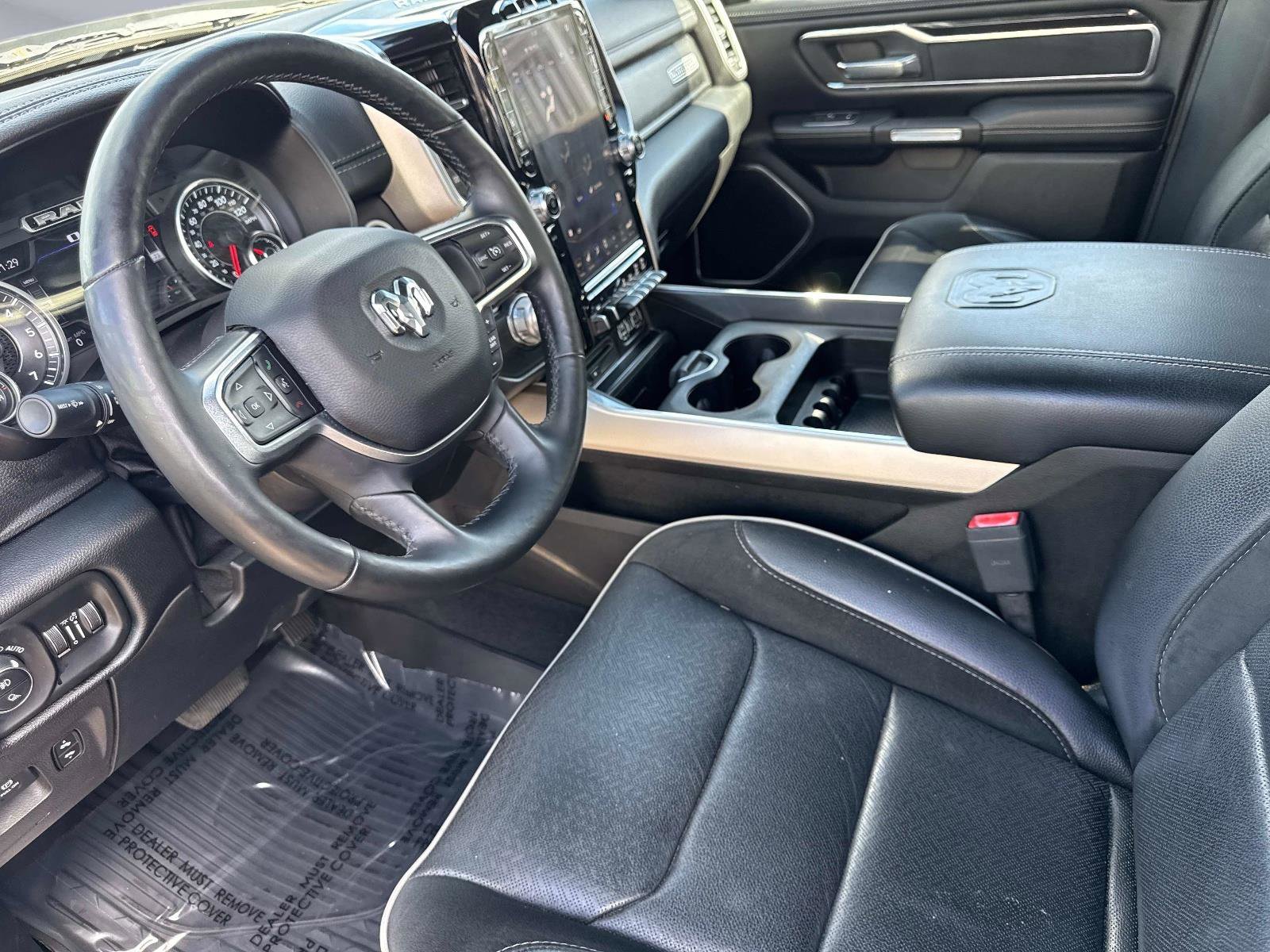 Used 2019 RAM 1500 Laramie image 22