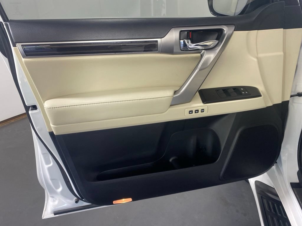 Used 2022 Lexus GX 460 Premium AWD/4WD image 25
