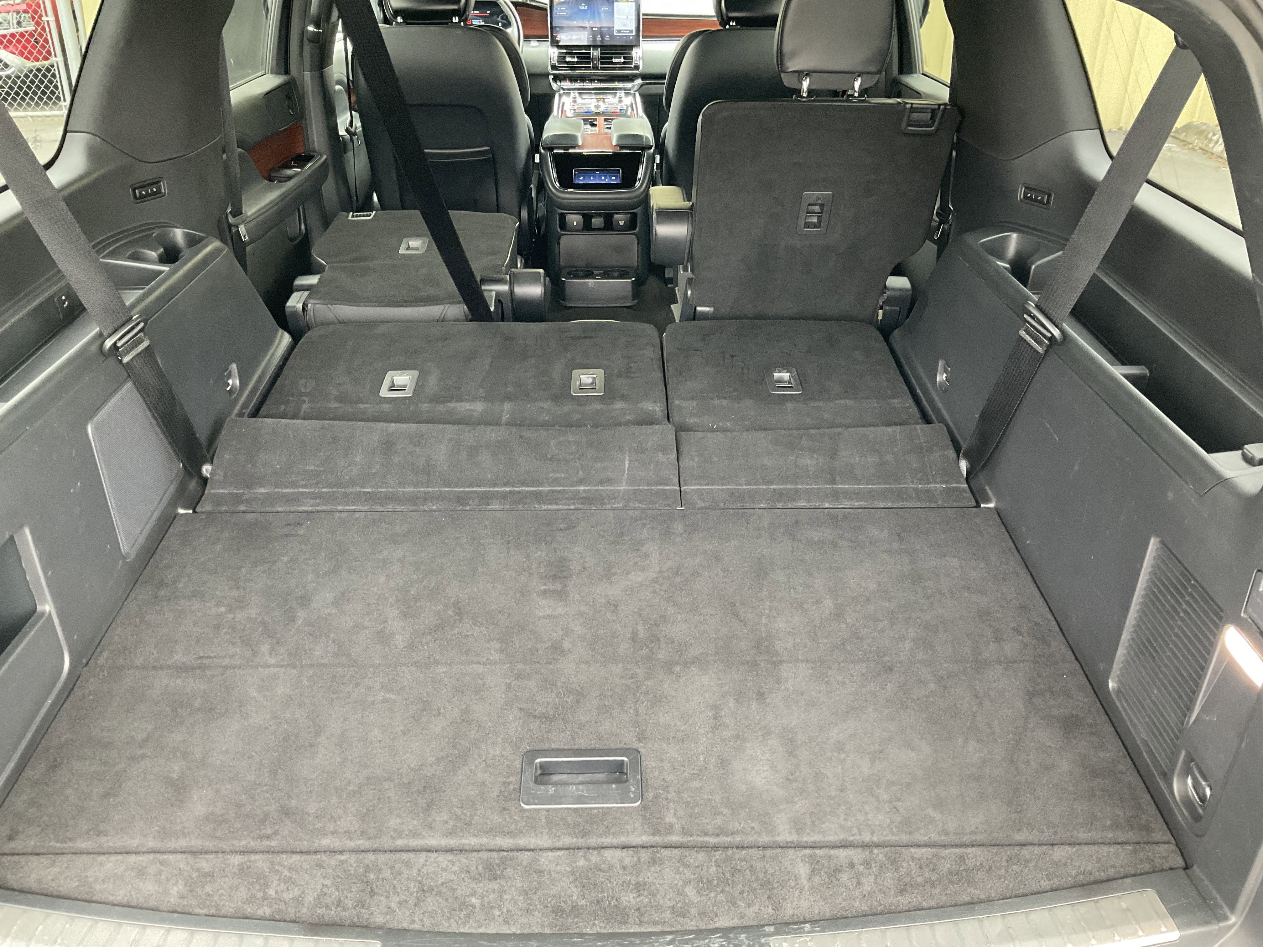 Used 2024 Lincoln Navigator L 4WD image 53