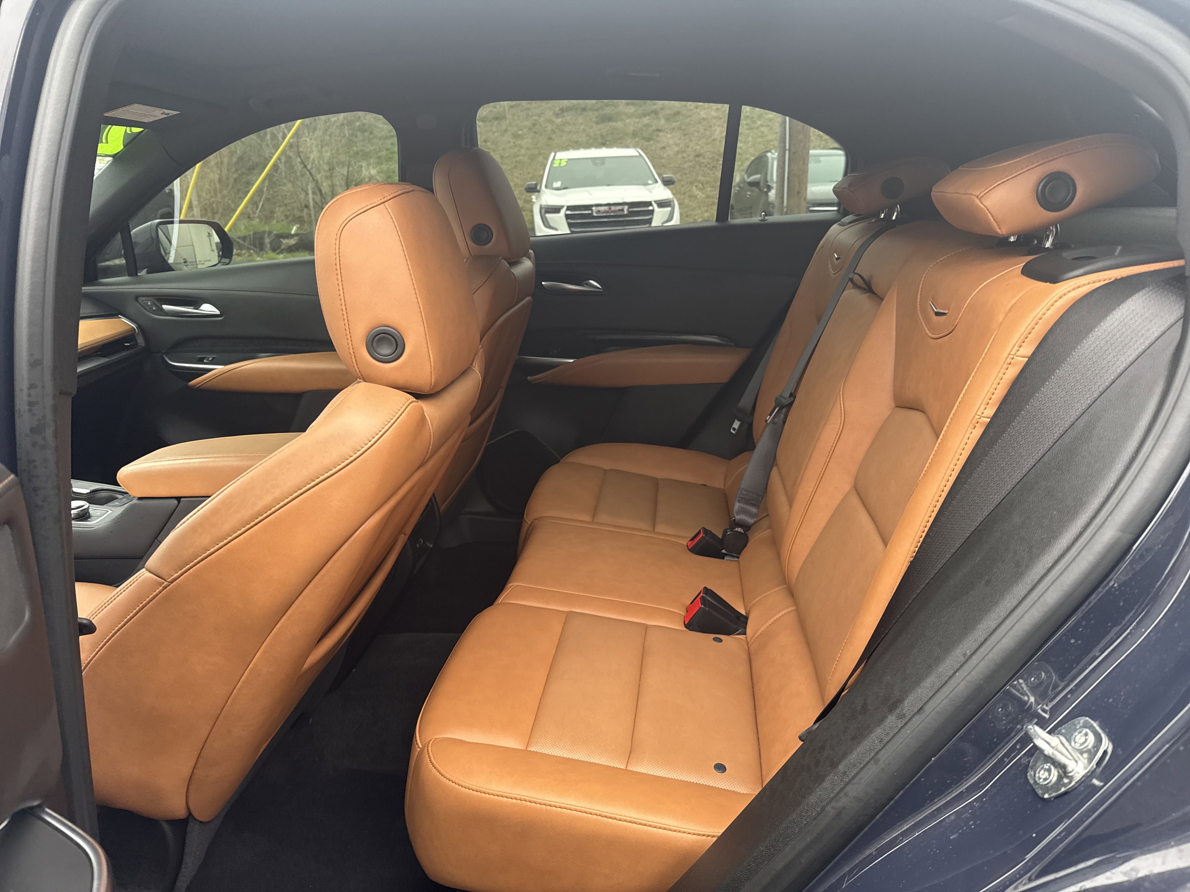 Used 2024 Cadillac XT4 Sport image 13