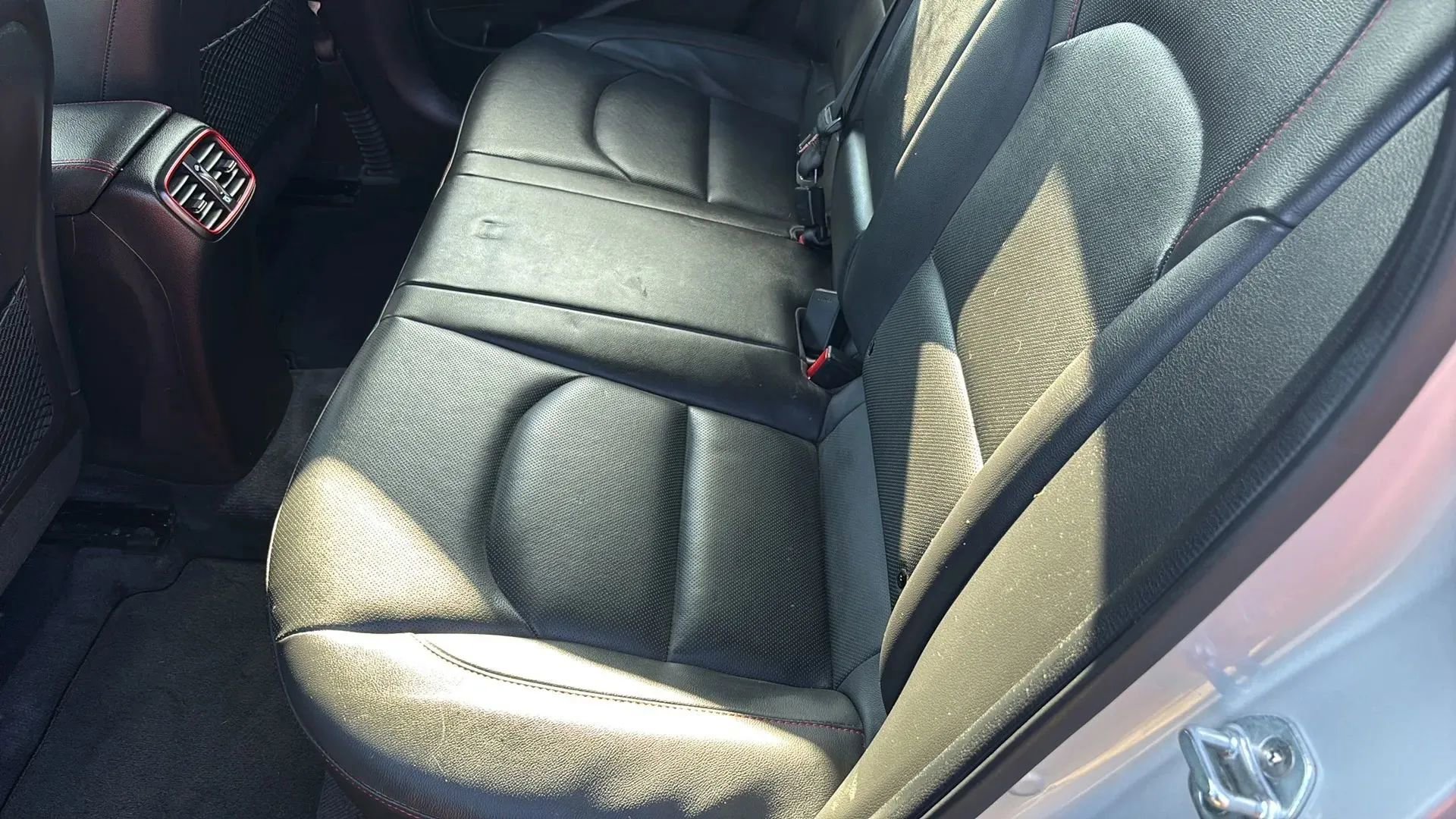 Used 2019 Hyundai Elantra GT N Line image 29