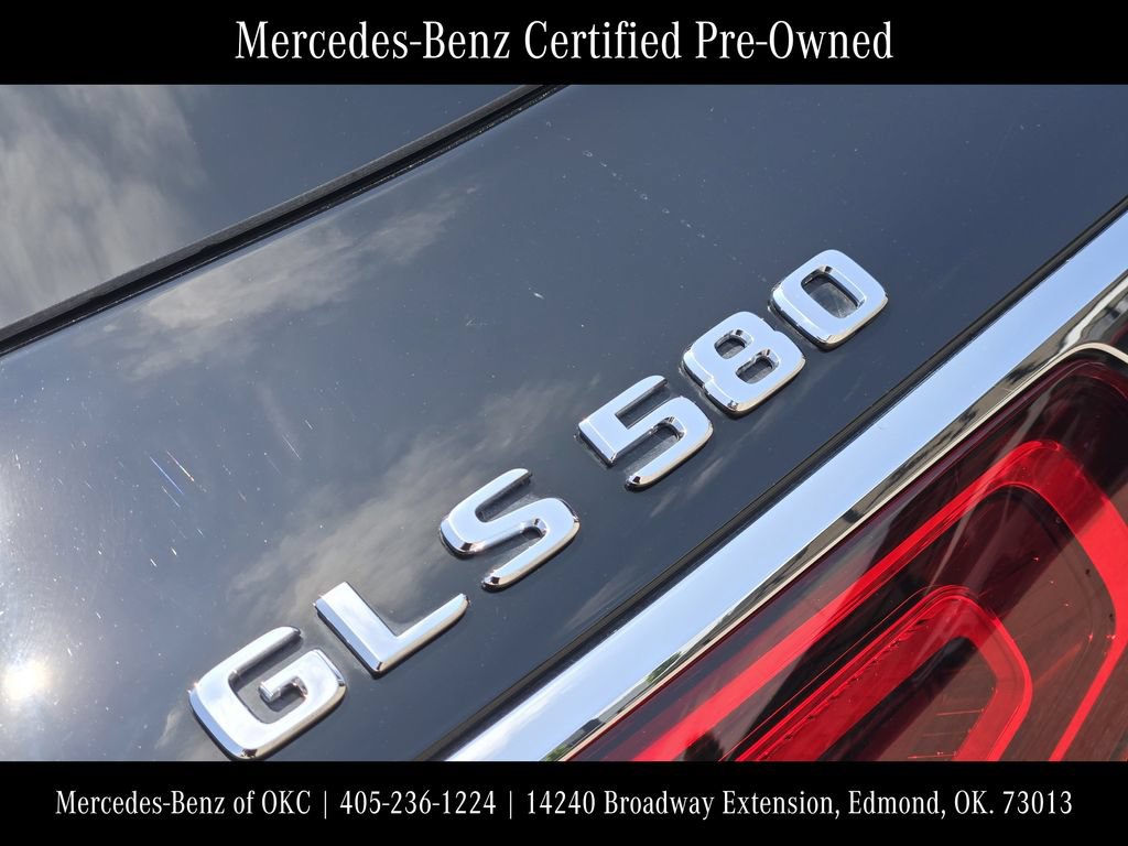 Used 2021 Mercedes-Benz GLS 580 4MATIC image 9