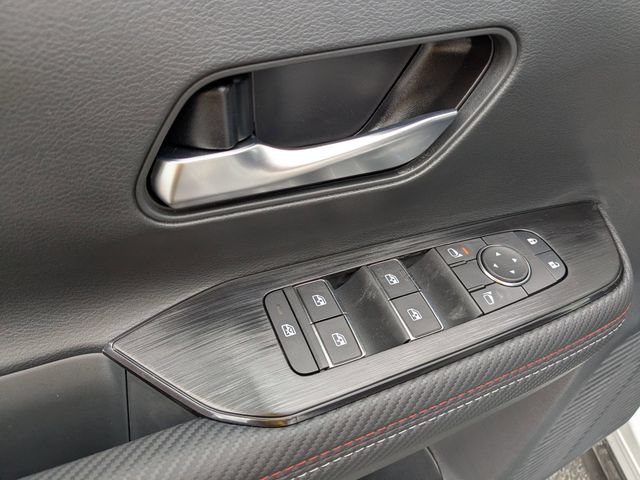 New 2026 Nissan Kicks SR w/ Cold Weather Package FWD image 12