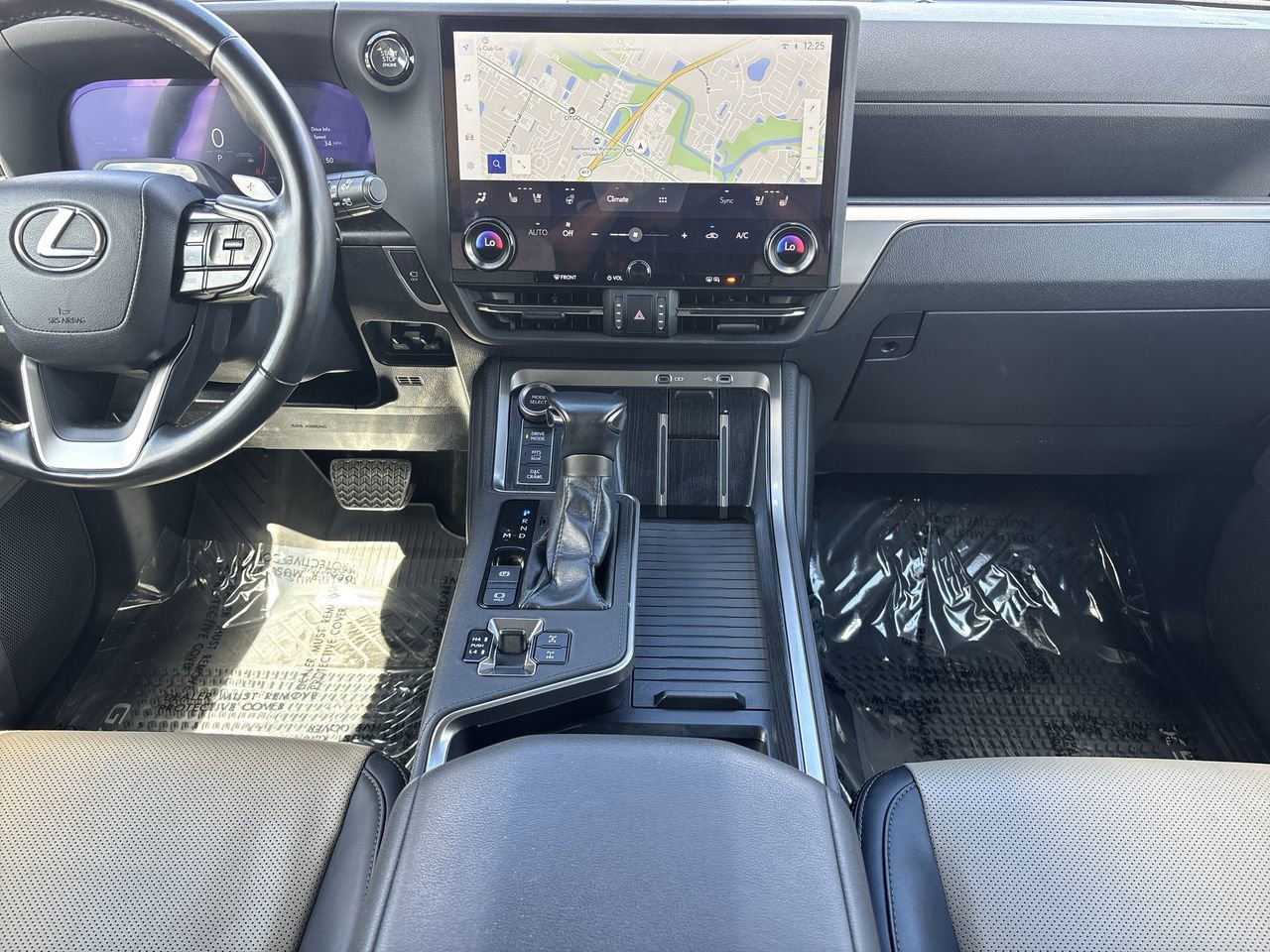 Used 2024 Lexus GX 550 image 15