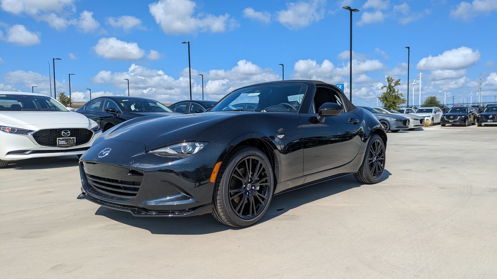 New 2026 MAZDA MX-5 Miata Club w/ Interior Package