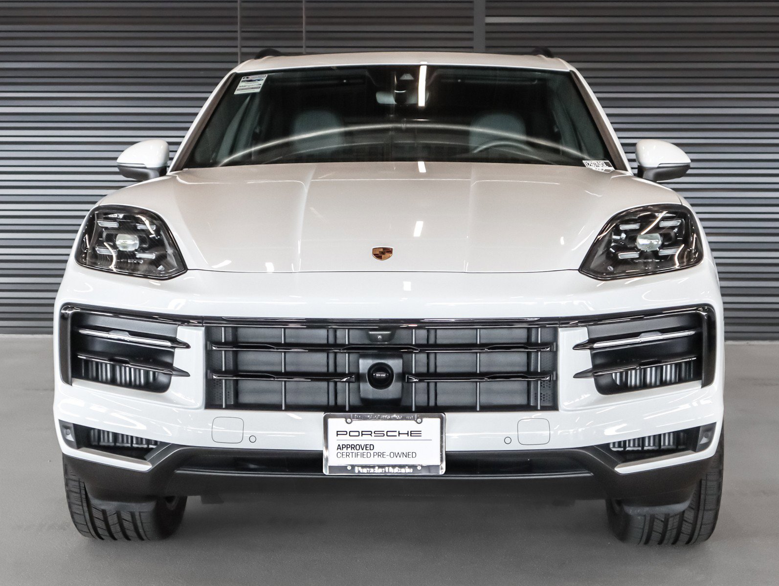 Certified 2026 Porsche Cayenne AWD/4WD image 8