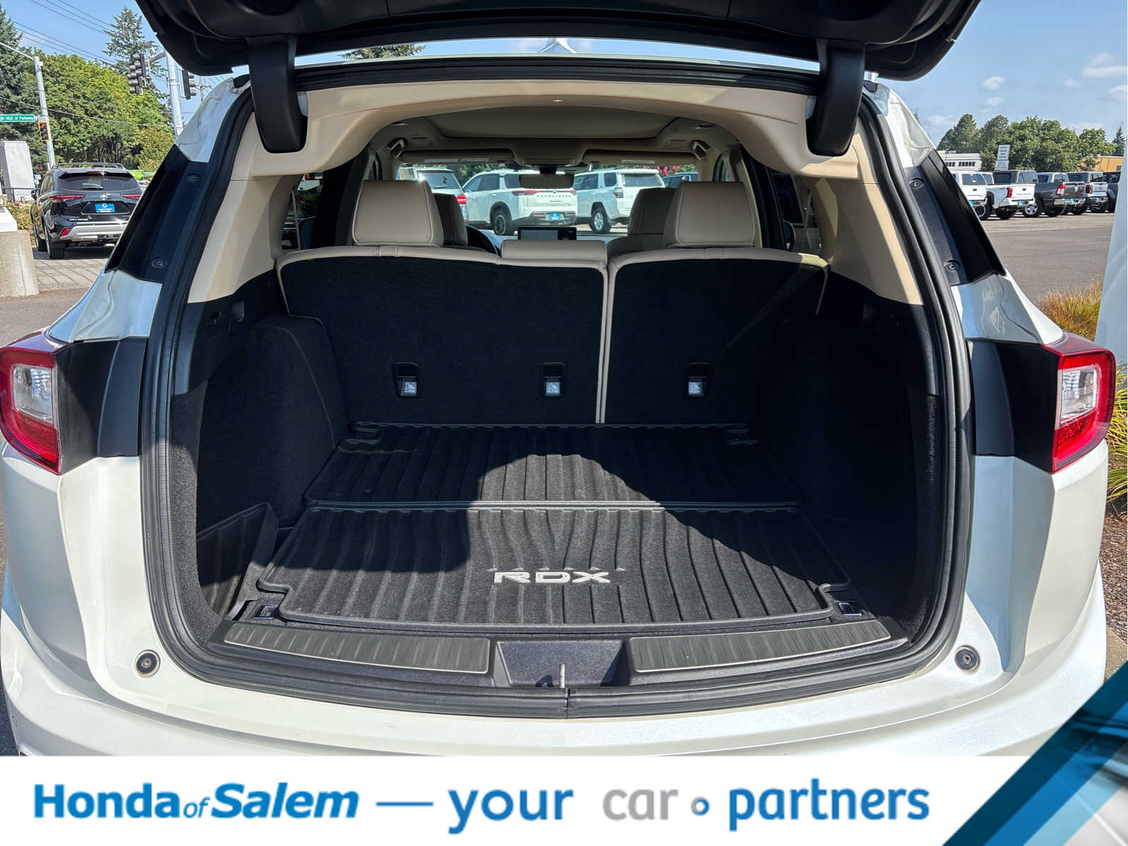 Used 2019 Acura RDX w/ Advance Package AWD/4WD image 19