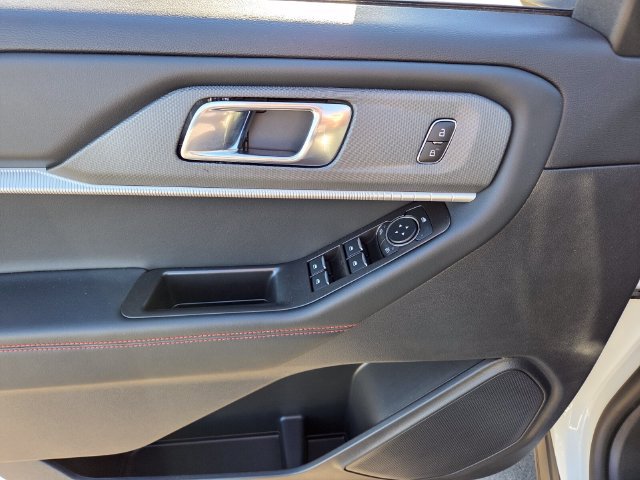 New 2026 Ford Explorer ST-Line AWD/4WD image 9