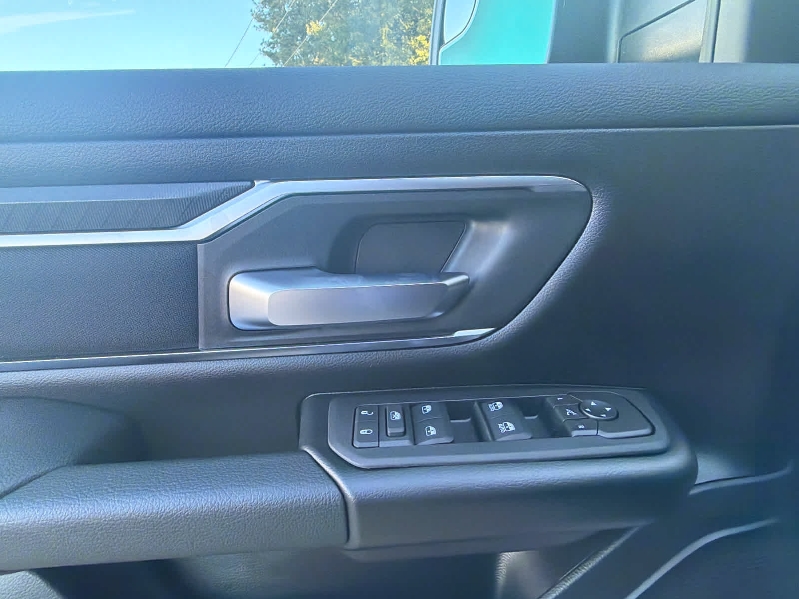 New 2027 RAM 1500 Big Horn AWD/4WD image 18