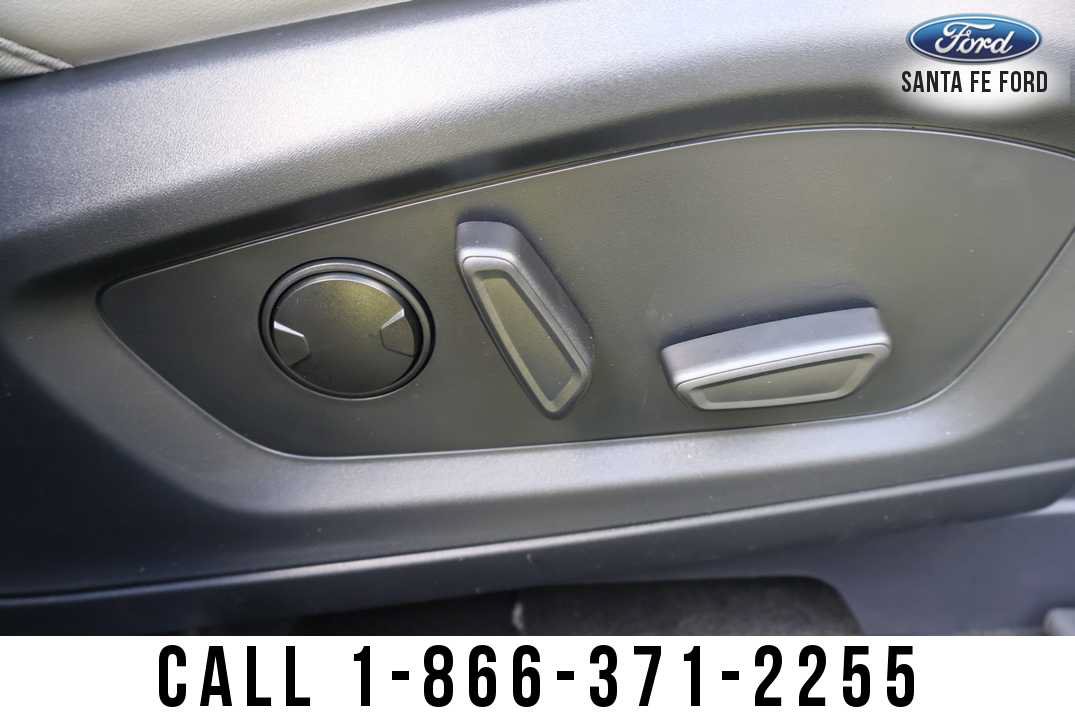 New 2026 Ford Explorer Active w/ Active Comfort Package RWD image 33
