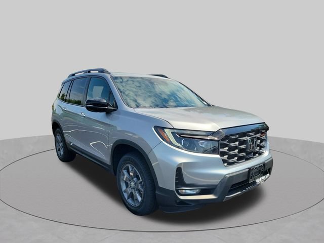 Used 2024 Honda Passport TrailSport image 12