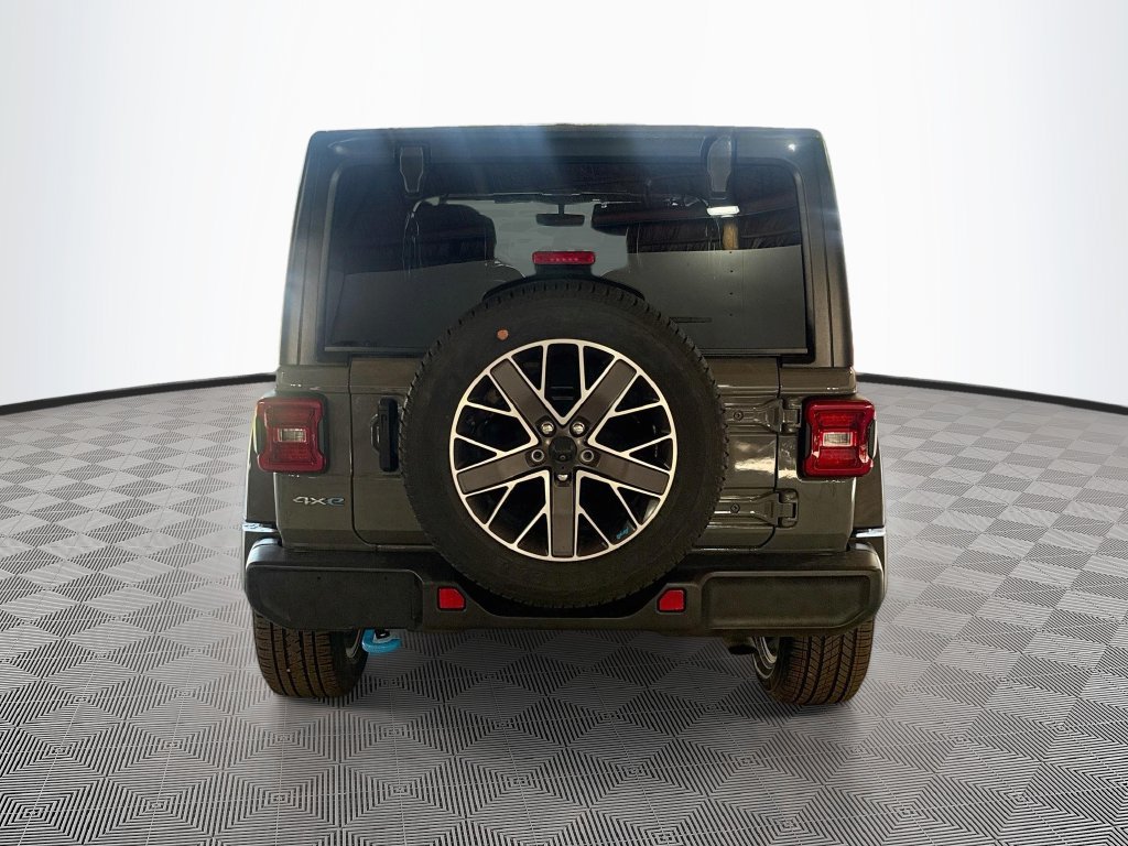 Certified 2023 Jeep Wrangler Unlimited Sahara w/ Cold Weather Group AWD/4WD image 7