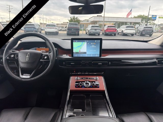 Used 2024 Lincoln Aviator Reserve w/ Equipment Group 201A AWD/4WD image 15
