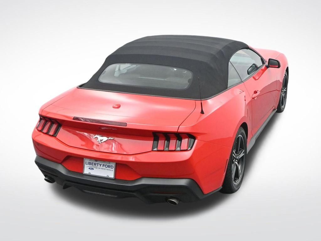 Used 2024 Ford Mustang EcoBoost image 27