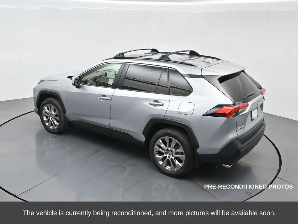 Used 2023 Toyota RAV4 XLE Premium image 60