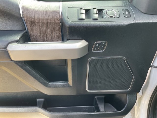 Used 2019 Ford F250 Lariat w/ Lariat Ultimate Package image 19