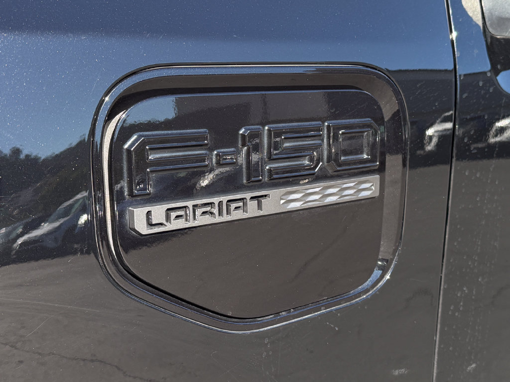 Used 2022 Ford F150 Lightning Lariat w/ Equipment Group 511A High AWD/4WD image 4
