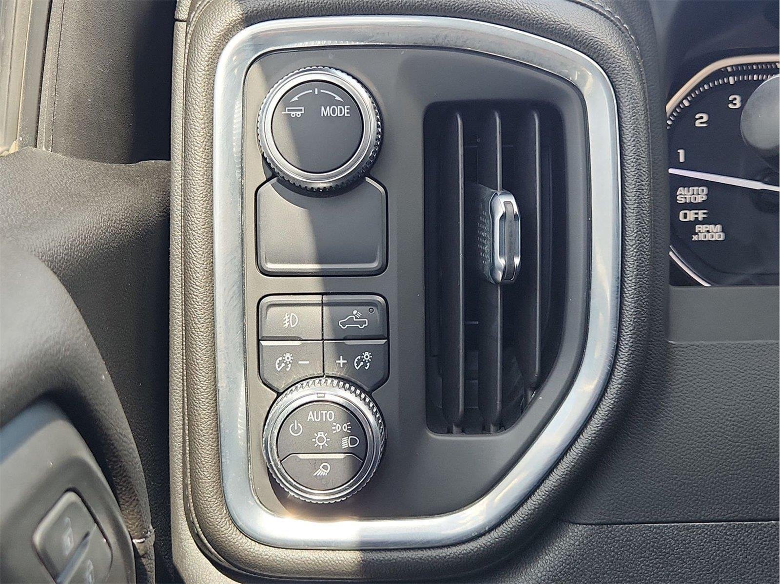 Certified 2022 GMC Sierra 1500 SLT RWD image 17