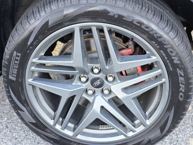 Used 2025 Ford Explorer ST-Line w/ ST-Line Street Pack AWD/4WD image 10
