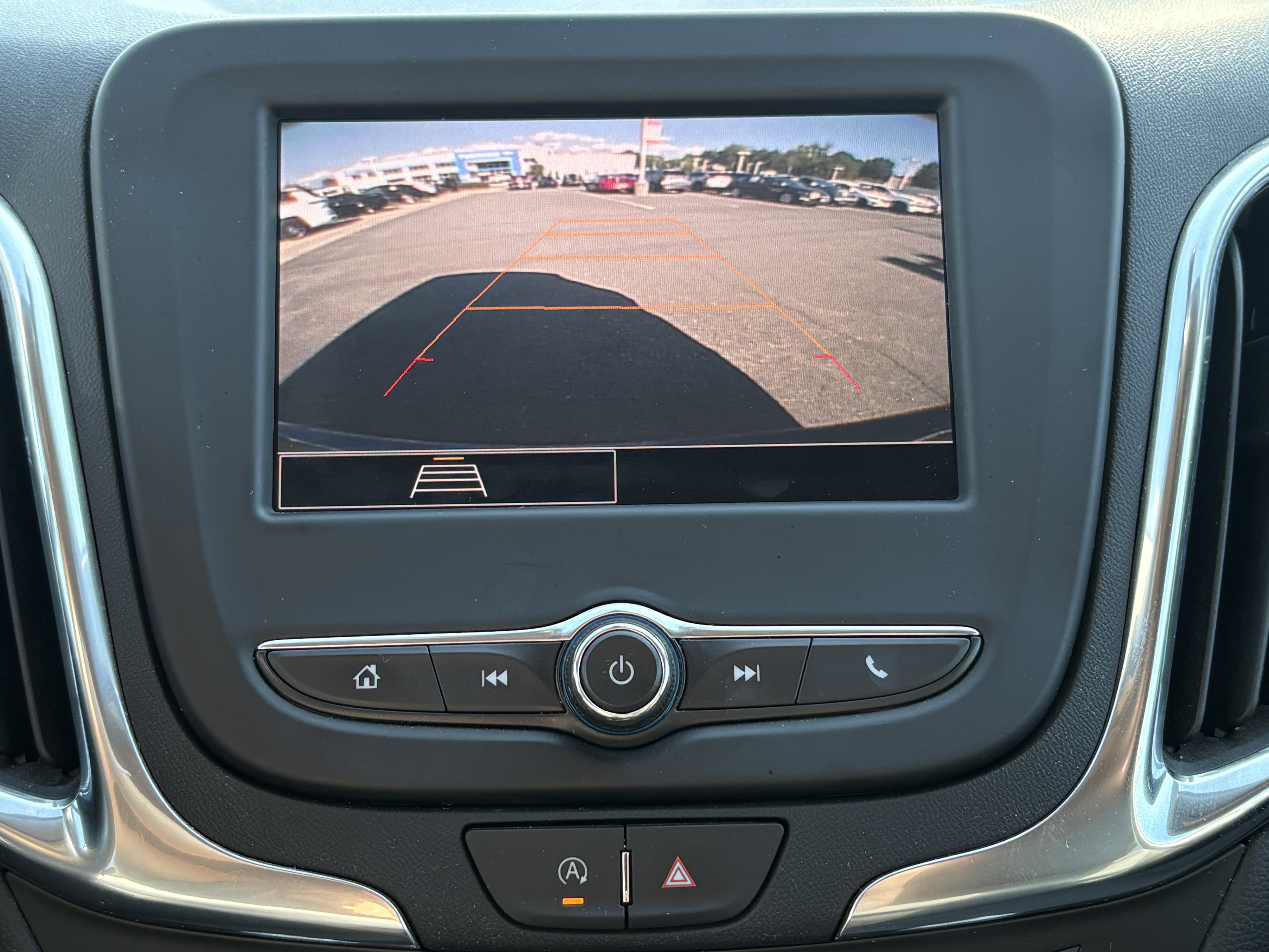 Used 2022 Chevrolet Equinox LT FWD image 23