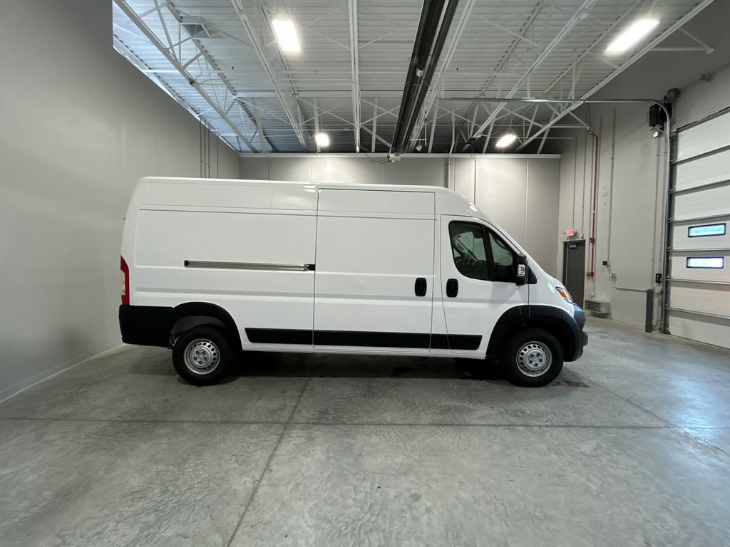 New 2025 RAM ProMaster 2500 w/ Convenience Group image 5