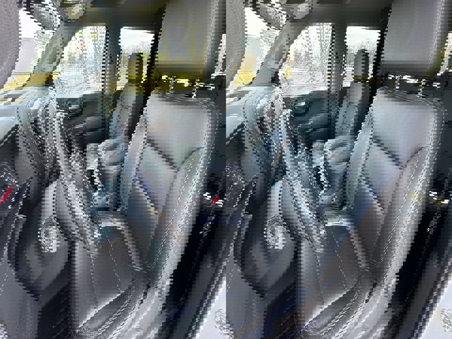 Certified 2020 Chevrolet Silverado 1500 RST w/ Rally Edition image 11