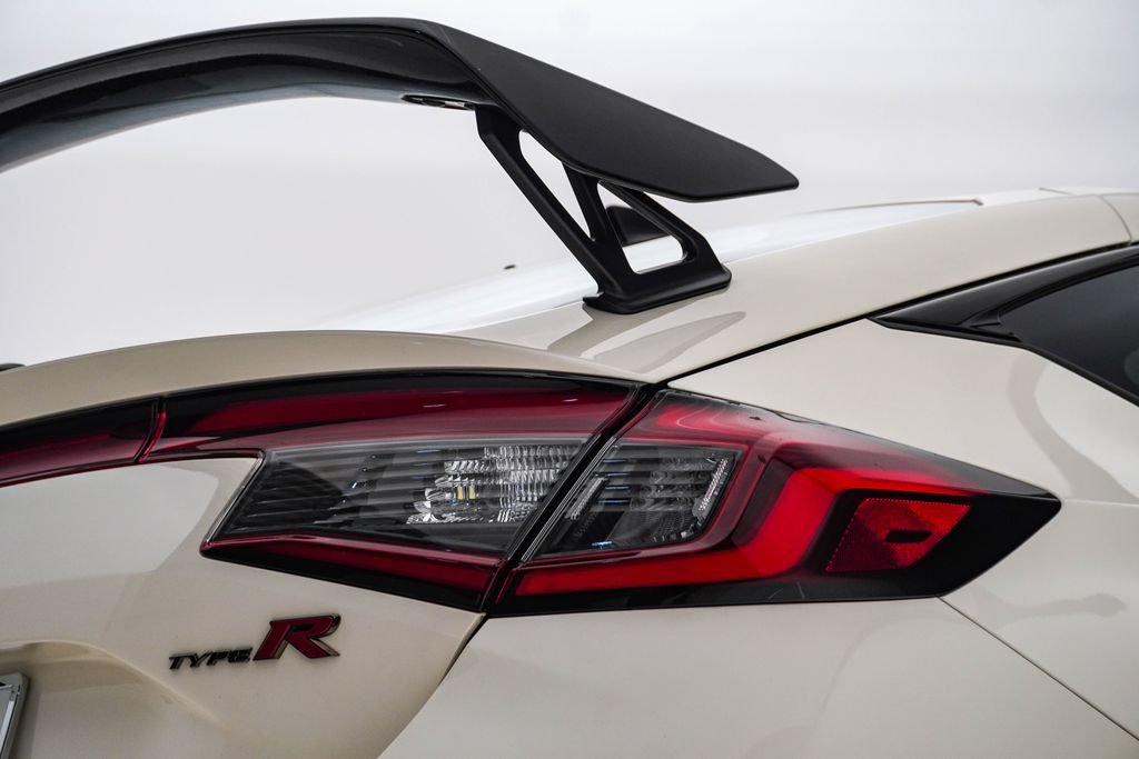 Used 2025 Honda Civic Type R image 13