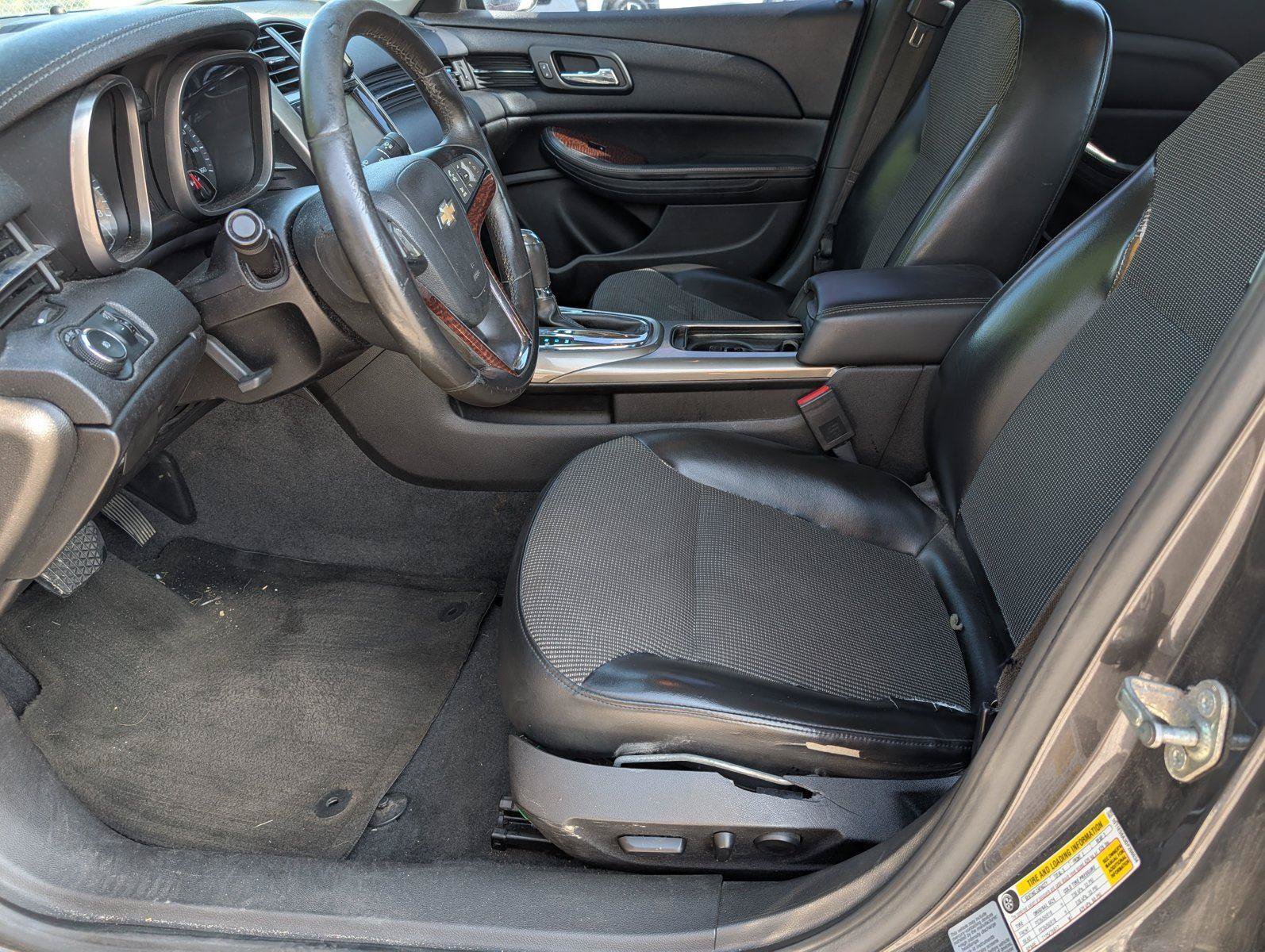 Used 2013 Chevrolet Malibu LT FWD image 12