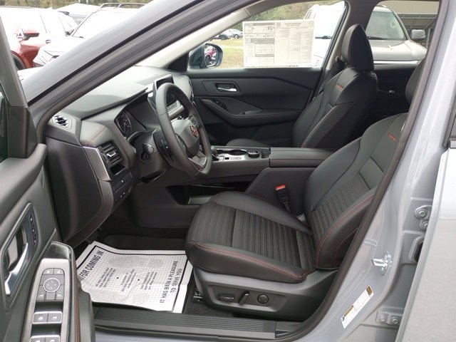 New 2026 Nissan Rogue SV image 10