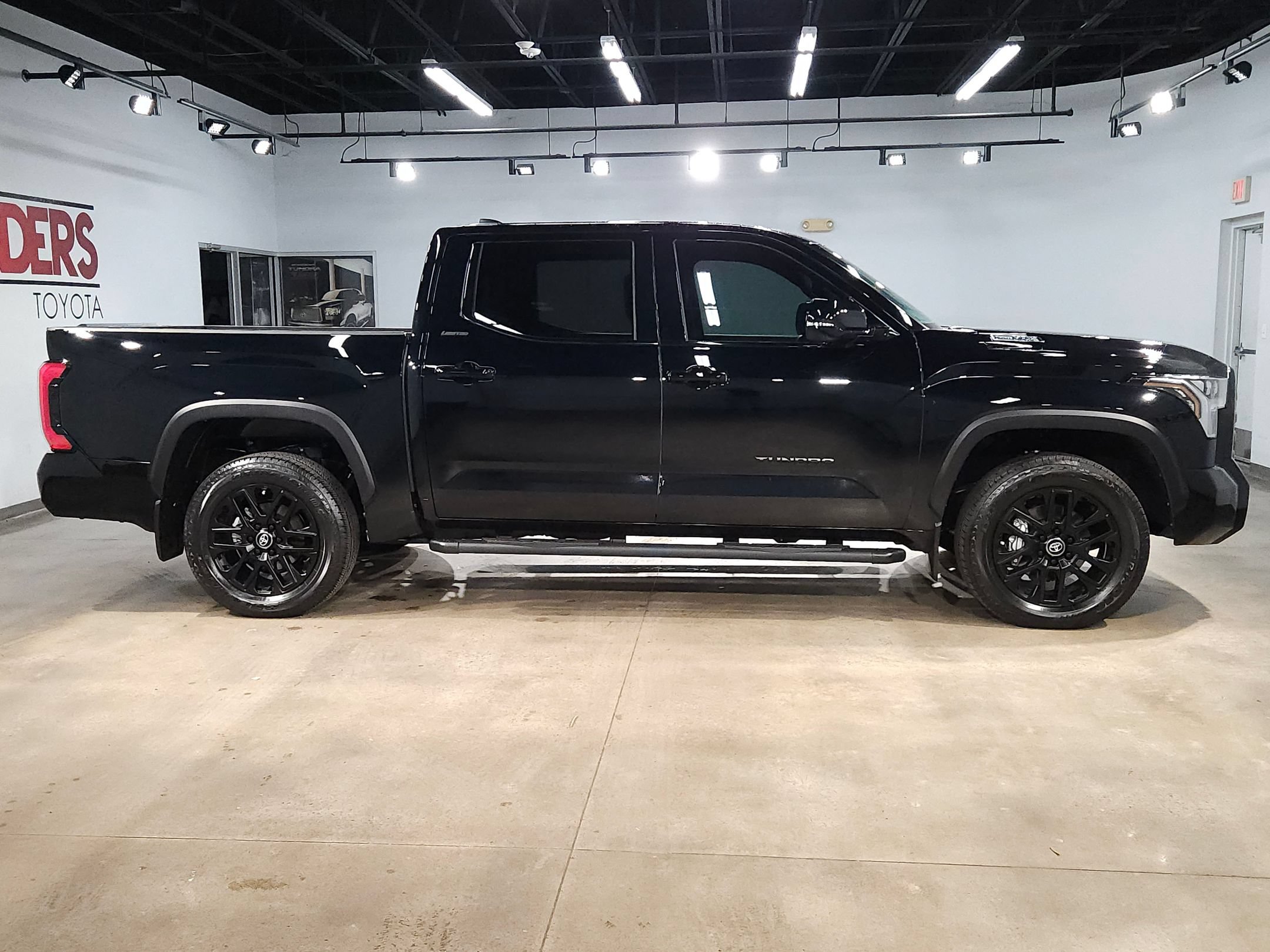 Certified 2026 Toyota Tundra Limited w/ Limited PVM Package AWD/4WD image 8