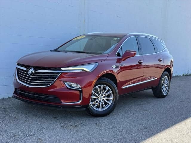 Used 2023 Buick Enclave Essence w/ Trailering Package, 5000 lbs.