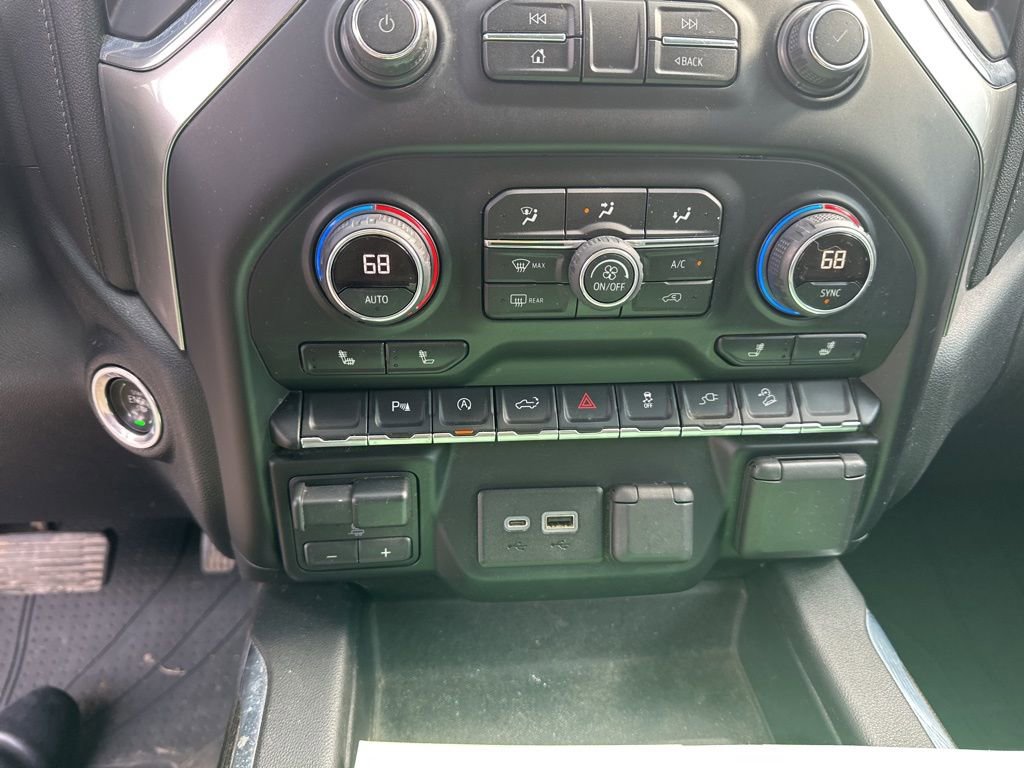 Used 2019 Chevrolet Silverado 1500 LT Trail Boss image 10