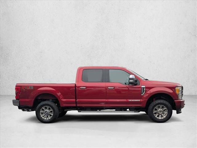 Used 2017 Ford F250 XLT w/ XLT Premium Package image 4