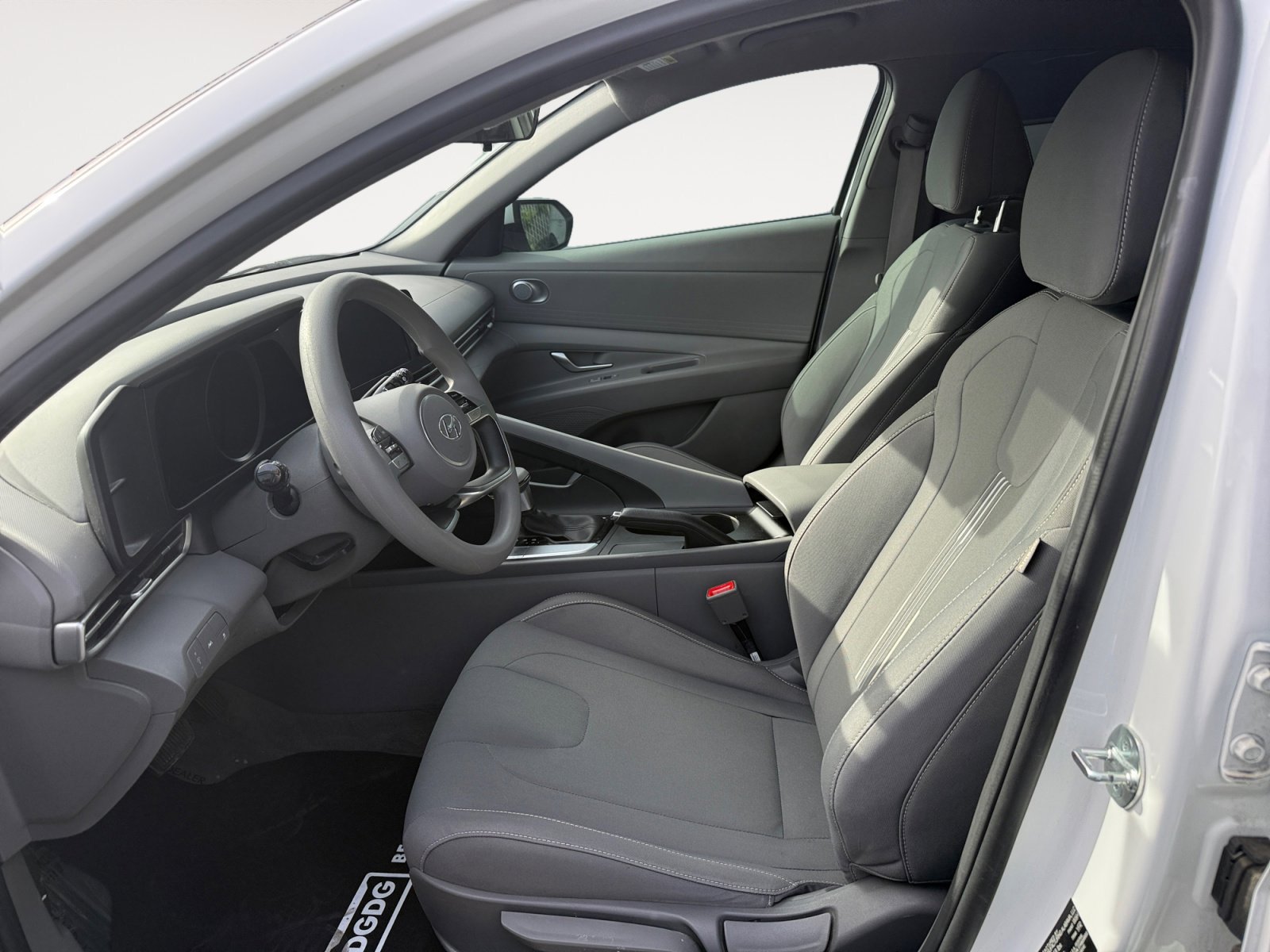 Certified 2023 Hyundai Elantra SEL image 10