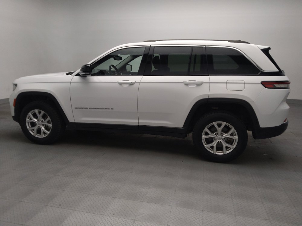 Used 2023 Jeep Grand Cherokee Limited RWD image 3