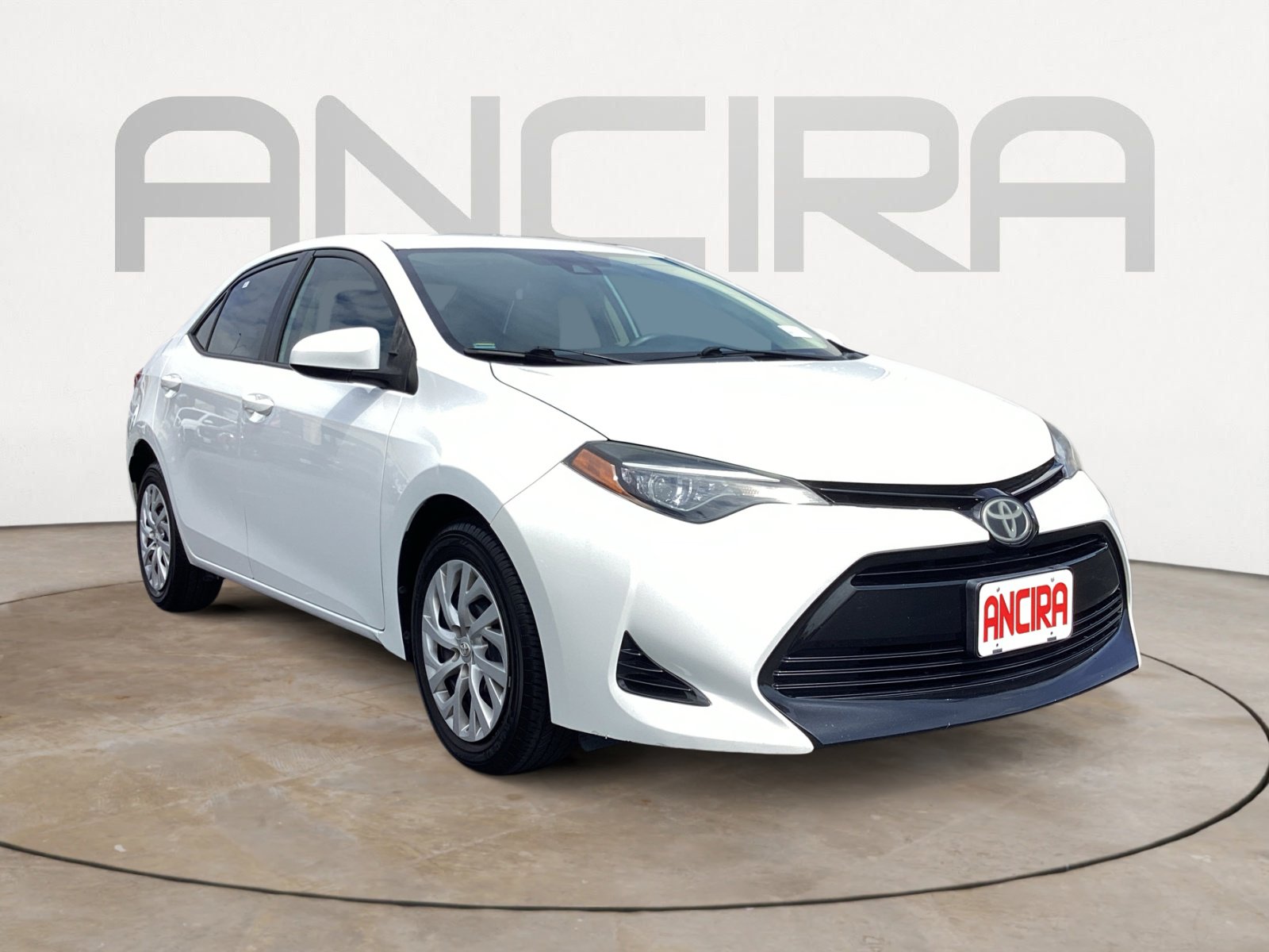 Used 2017 Toyota Corolla LE FWD image 5