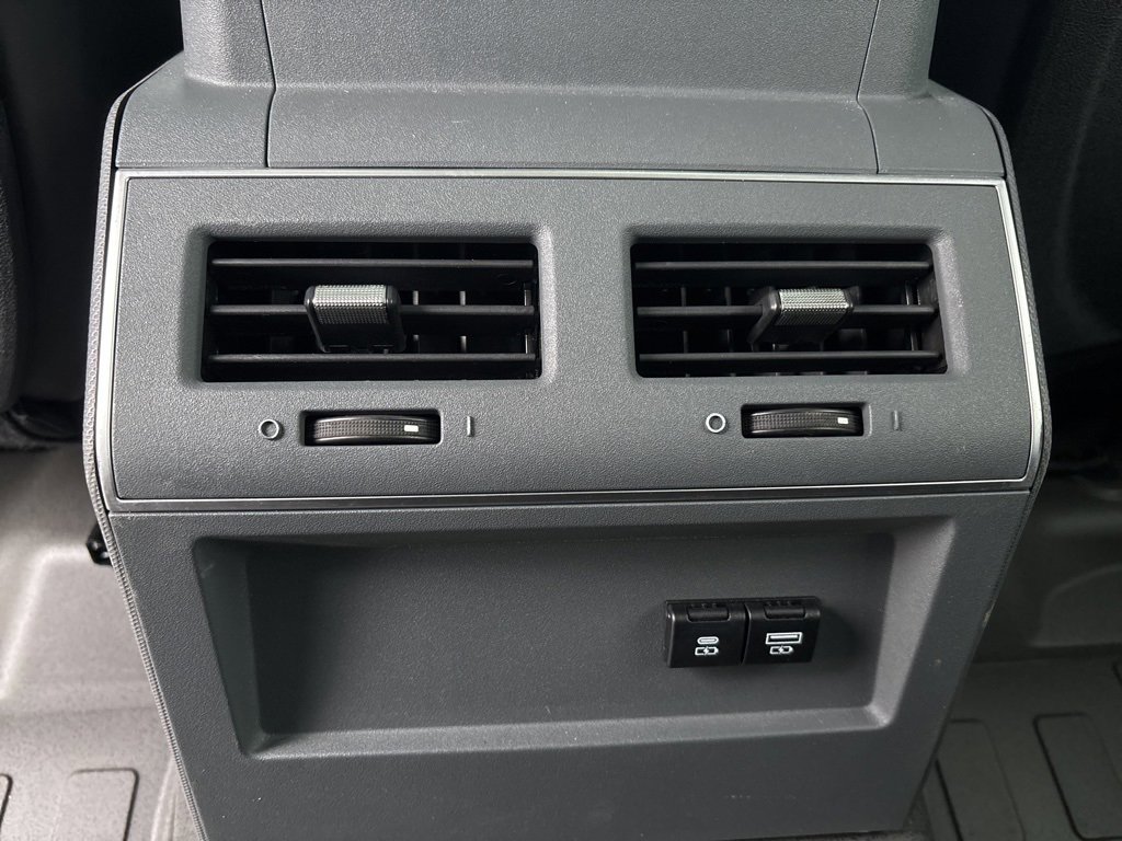 Used 2024 INEOS Grenadier image 22