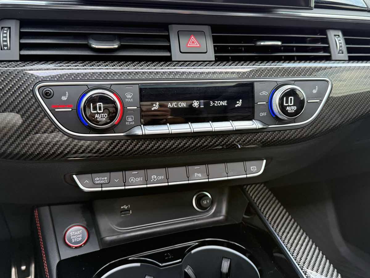 Used 2023 Audi S5 Premium Plus w/ Premium Plus image 28