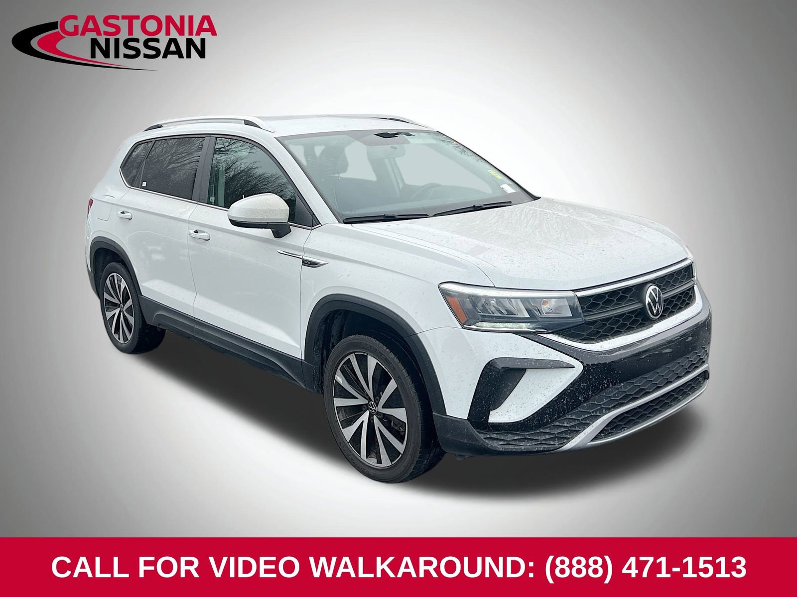 Used 2022 Volkswagen Taos SE image 1