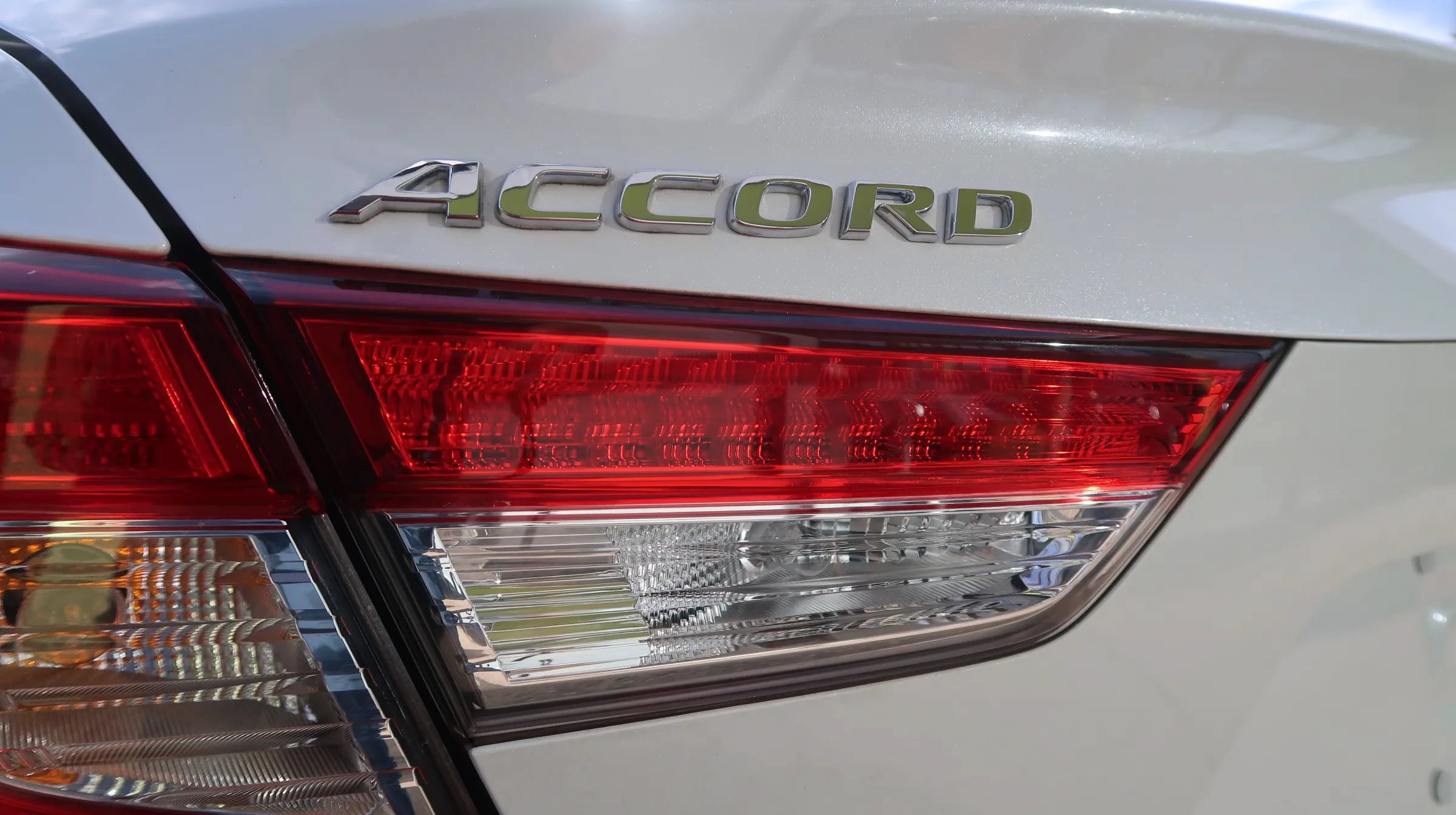 Used 2021 Honda Accord EX-L image 48