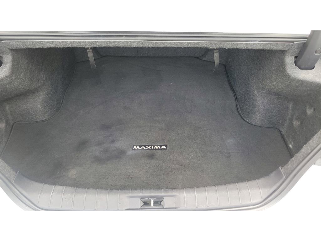 Used 2017 Nissan Maxima Platinum FWD image 9