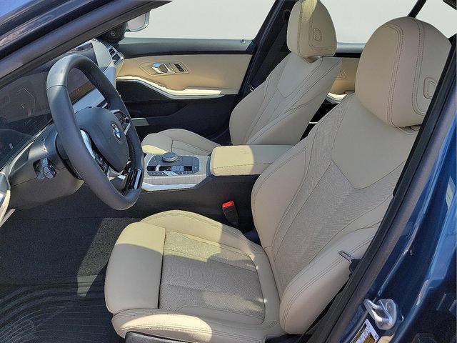 New 2026 BMW 330i xDrive Sedan AWD/4WD image 19
