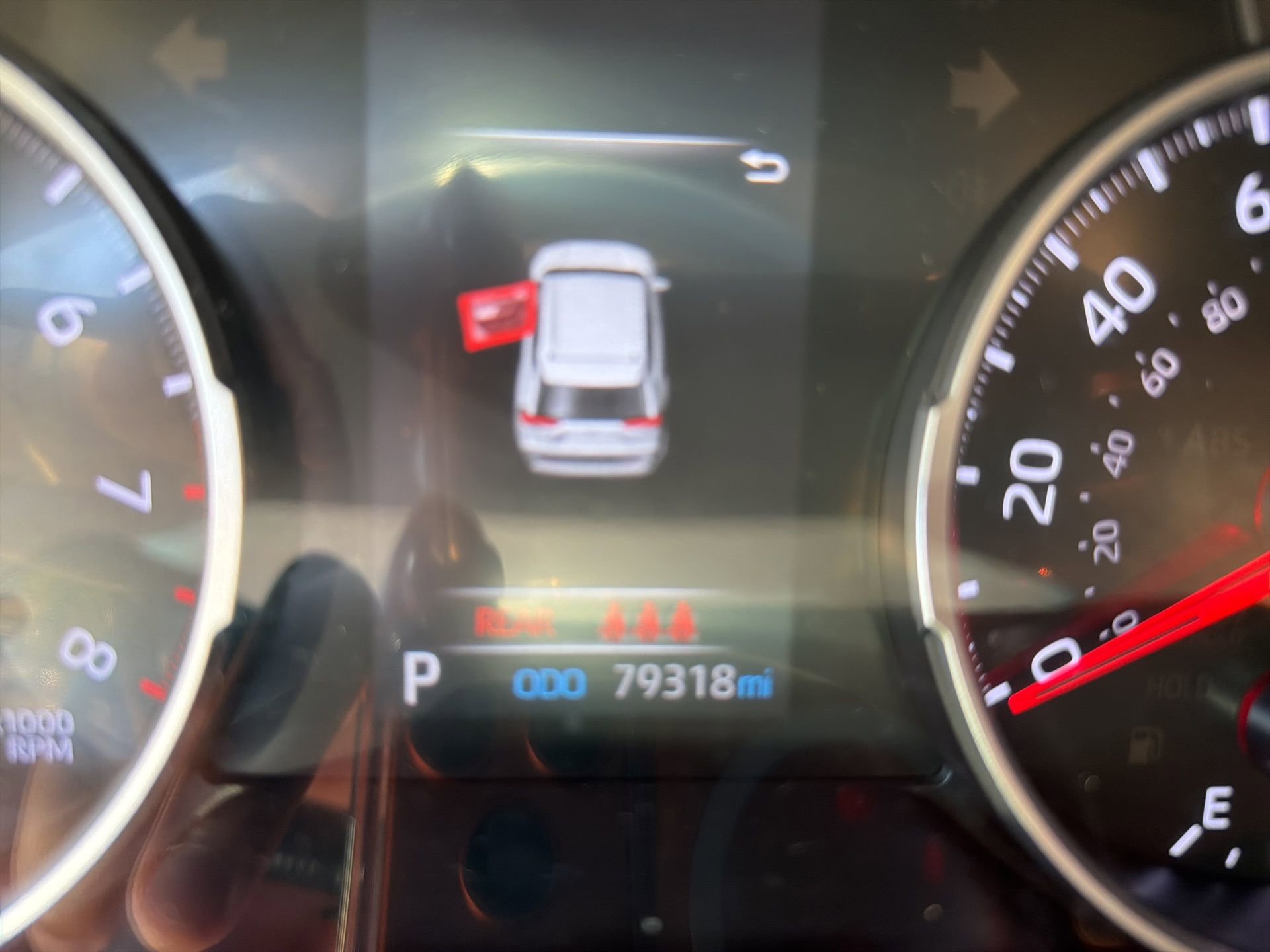 Used 2019 Toyota RAV4 LE FWD image 21